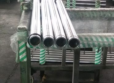Chai piston xi măng Chrome Chiều cao năng suất 355 N / MM2